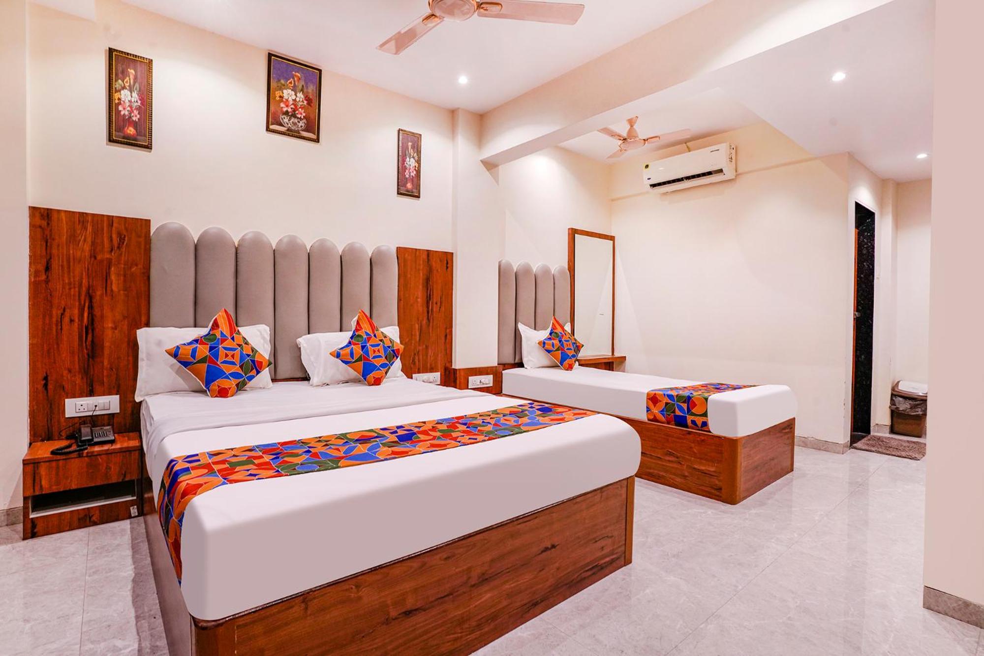 Готель Fabexpress Utsav Residency - Nr Panvel Jamb Екстер'єр фото
