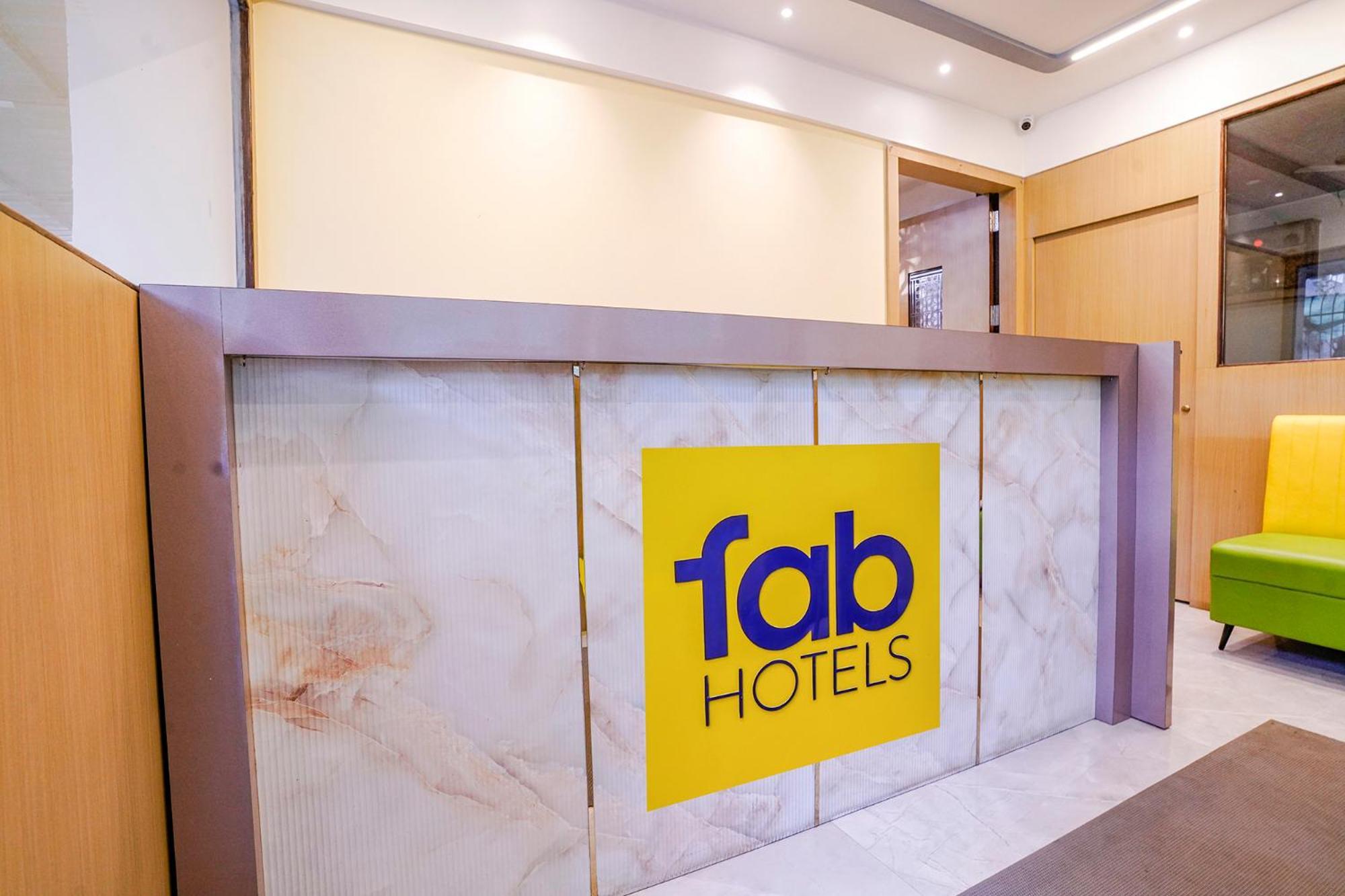 Готель Fabexpress Utsav Residency - Nr Panvel Jamb Екстер'єр фото